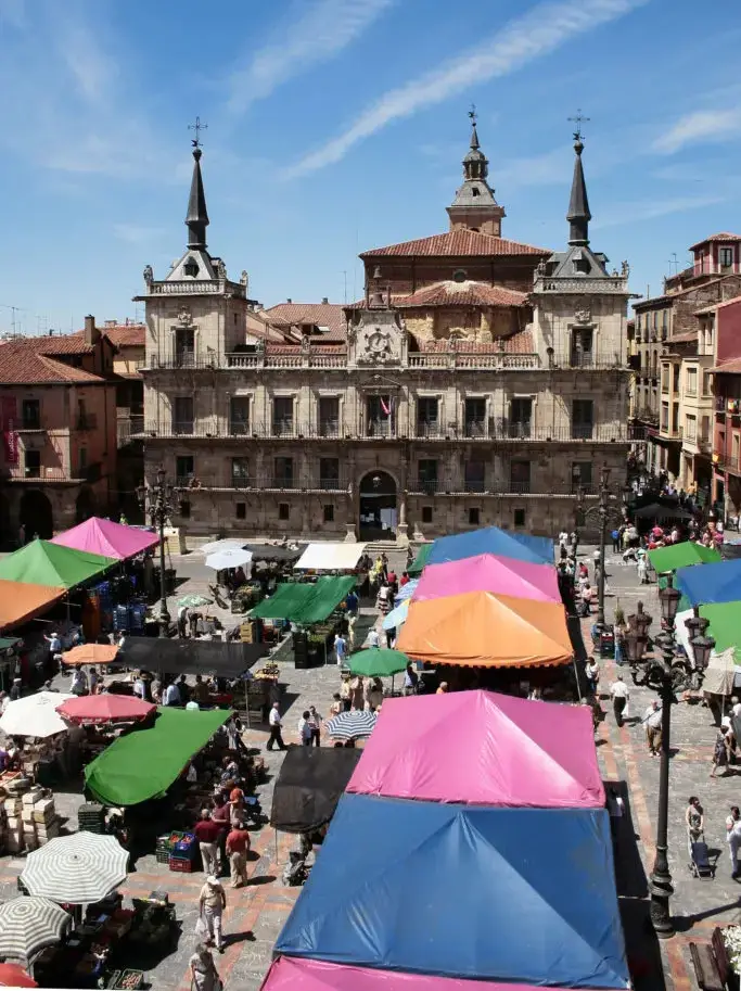 Plaza del Mercado en León