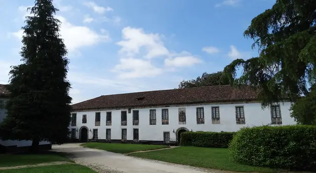 Pazo de los Marqueses de Santa Cruz de Rivadulla
