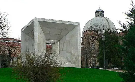Monumento Monumento a la Constitución de 1978
